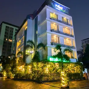 Niko 3*, Kochi India